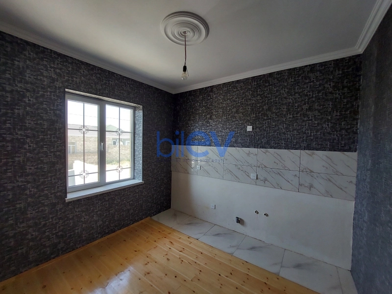 Satış  otaqlı Həyət evi  m², Bakı