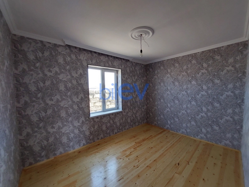 Satış  otaqlı Həyət evi  m², Bakı