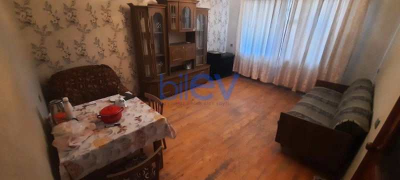 Aylıq Kirayə 2 otaqlı Köhnə Tikili bina evi  60m², Bakı