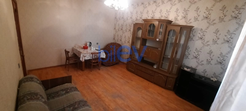 Aylıq Kirayə 2 otaqlı Köhnə Tikili bina evi  60m², Bakı