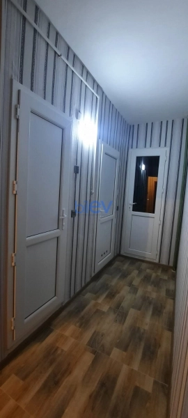 Aylıq Kirayə 2 otaqlı Köhnə Tikili bina evi  60m², Bakı