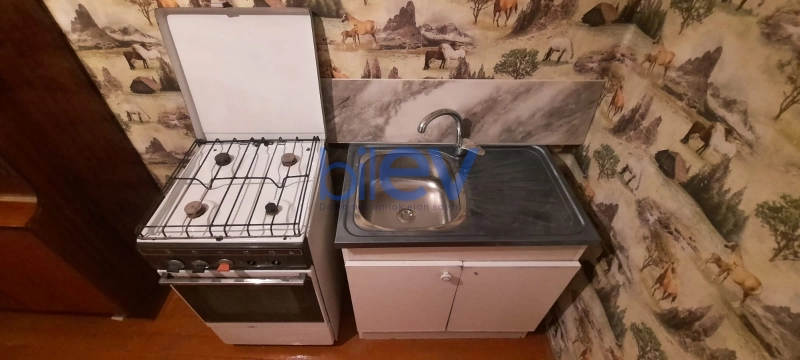 Aylıq Kirayə 2 otaqlı Köhnə Tikili bina evi  60m², Bakı