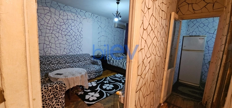 Aylıq Kirayə 1 otaqlı Köhnə Tikili bina evi  40m², Bakı