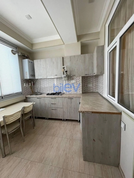 Aylıq Kirayə 2 otaqlı Yeni Tikili bina evi  67m², Bakı