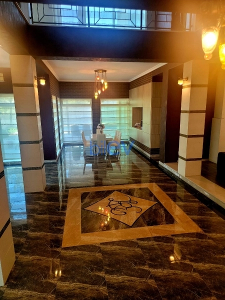 Satış 9 otaqlı Həyət evi  590m², Bakı