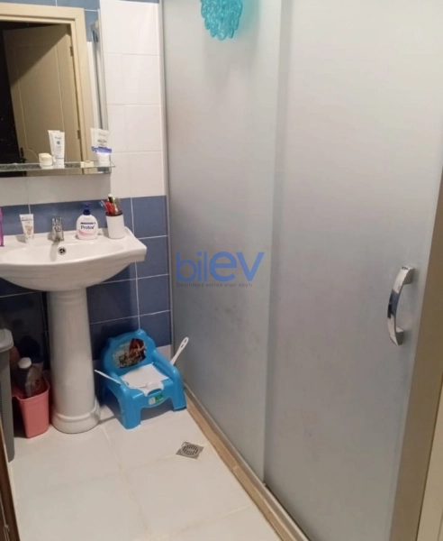Aylıq Kirayə 2 otaqlı Yeni Tikili bina evi  76m², Bakı