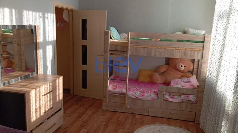 Aylıq Kirayə 2 otaqlı Yeni Tikili bina evi  76m², Bakı