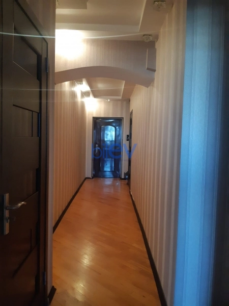 Aylıq Kirayə 2 otaqlı Yeni Tikili bina evi  75m², Bakı