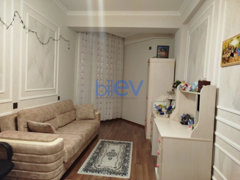 Aylıq Kirayə 2 otaqlı Yeni Tikili bina evi  90m², Bakı