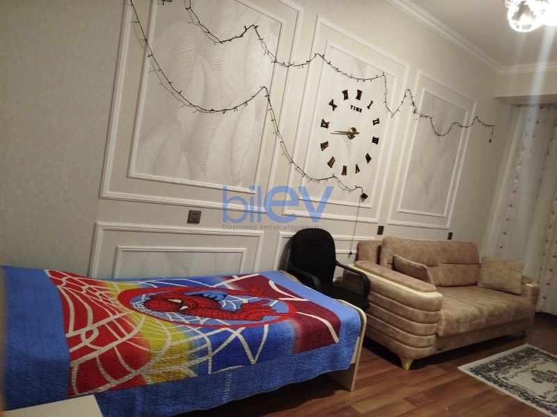 Aylıq Kirayə 2 otaqlı Yeni Tikili bina evi  90m², Bakı