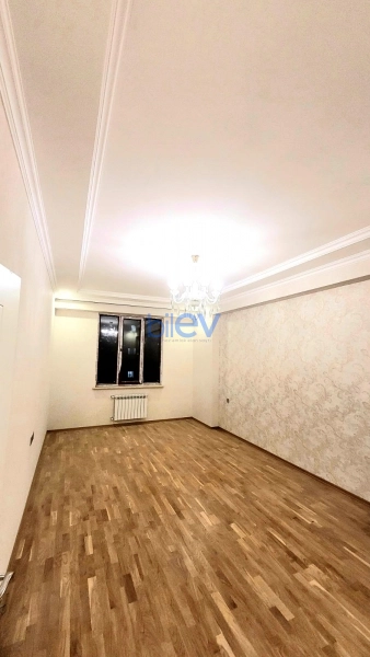 Aylıq Kirayə 2 otaqlı Yeni Tikili bina evi  75m², Bakı