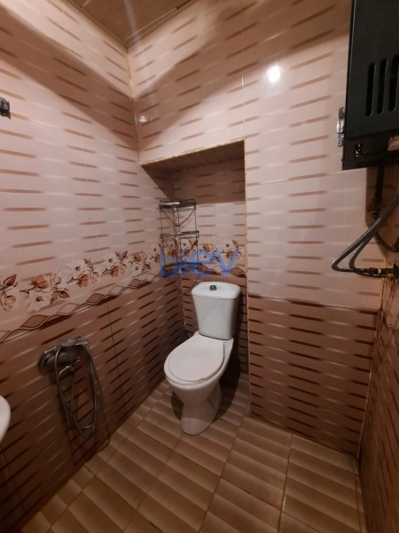 Aylıq Kirayə 1 otaqlı Köhnə Tikili bina evi  20m², Bakı