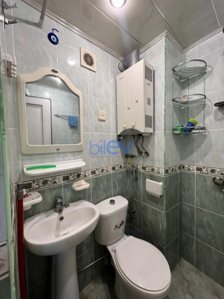 Aylıq Kirayə 2 otaqlı Köhnə Tikili bina evi  50m², Bakı