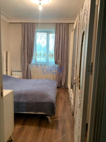 Aylıq Kirayə 3 otaqlı Köhnə Tikili bina evi  80m², Bakı