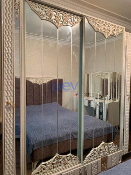 Aylıq Kirayə 3 otaqlı Köhnə Tikili bina evi  80m², Bakı