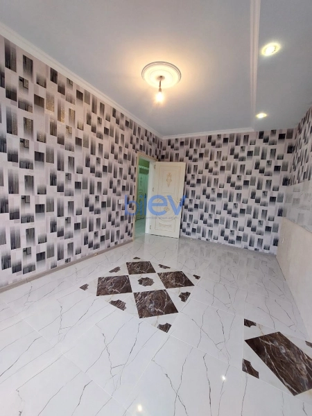 Aylıq Kirayə 3 otaqlı Həyət evi  100m², Bakı
