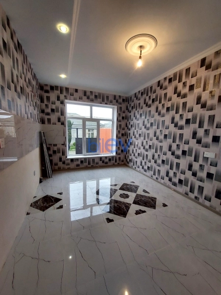 Aylıq Kirayə 3 otaqlı Həyət evi  100m², Bakı