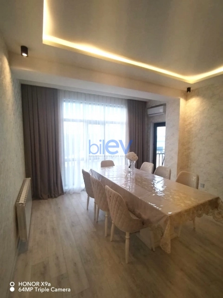 Aylıq Kirayə 2 otaqlı Yeni Tikili bina evi  70m², Bakı