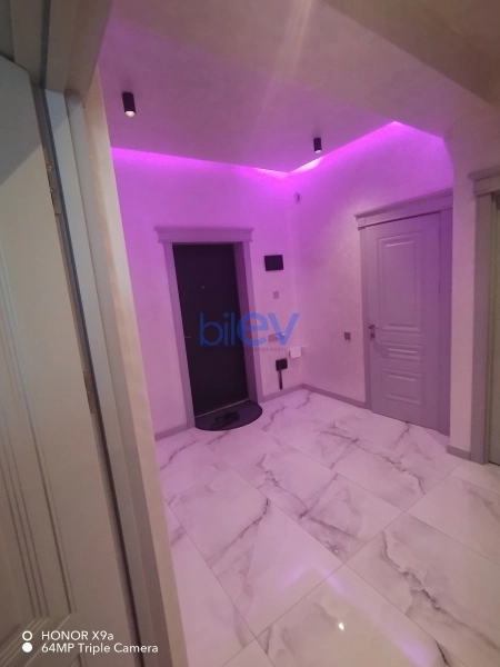 Aylıq Kirayə 2 otaqlı Yeni Tikili bina evi  70m², Bakı