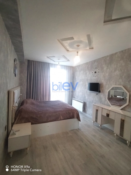 Aylıq Kirayə 2 otaqlı Yeni Tikili bina evi  70m², Bakı
