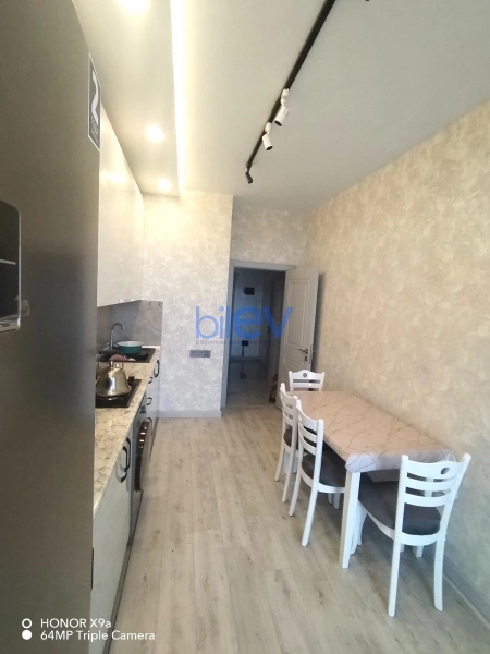 Aylıq Kirayə 2 otaqlı Yeni Tikili bina evi  70m², Bakı