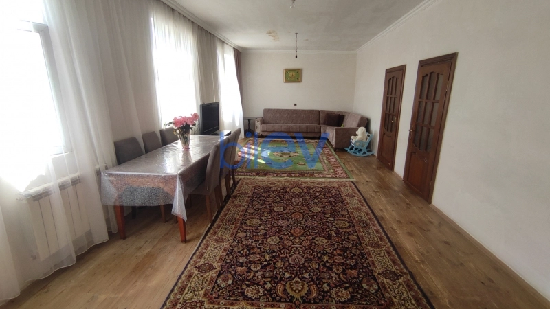 Satış 4 otaqlı Yeni Tikili  130m², Bakı