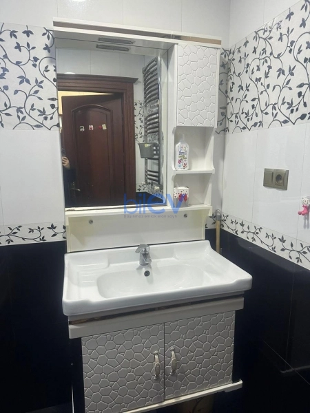 Aylıq Kirayə 2 otaqlı Yeni Tikili bina evi  74m², Bakı