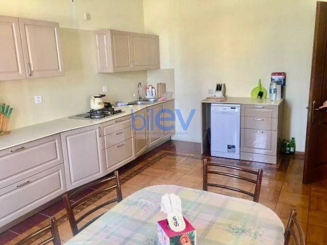 Aylıq Kirayə 4 otaqlı Bağ evi  200m², Bakı