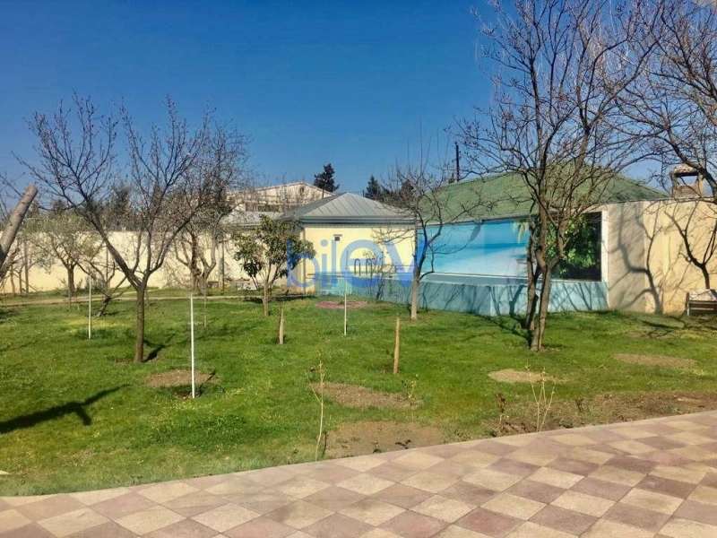 Aylıq Kirayə 4 otaqlı Bağ evi  200m², Bakı