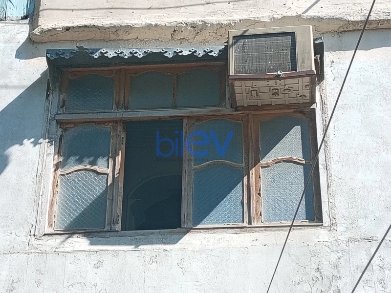 Satış 3 otaqlı Köhnə Tikili bina evi  70m², Sumqayıt