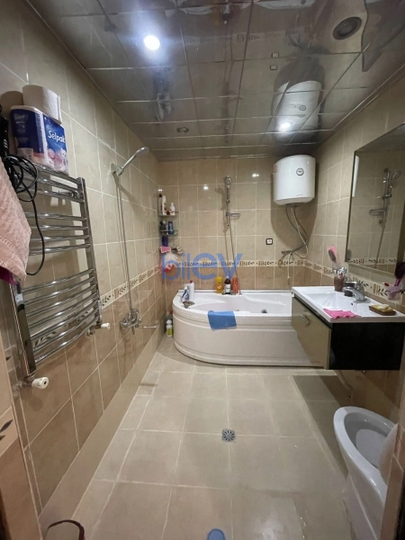 Satış 3 otaqlı Yeni Tikili bina evi  84m², Bakı