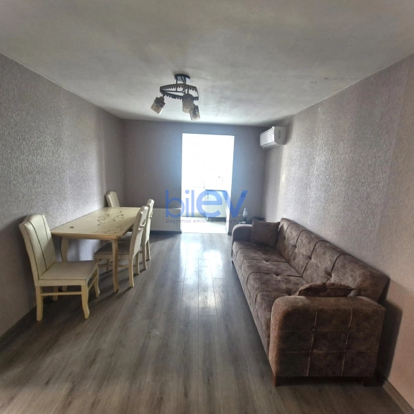 Aylıq Kirayə 2 otaqlı Köhnə Tikili bina evi  60m², Bakı