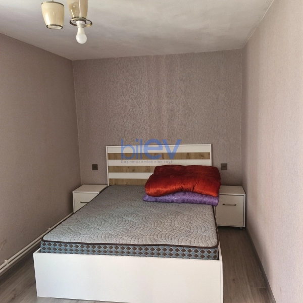 Aylıq Kirayə 2 otaqlı Köhnə Tikili bina evi  60m², Bakı