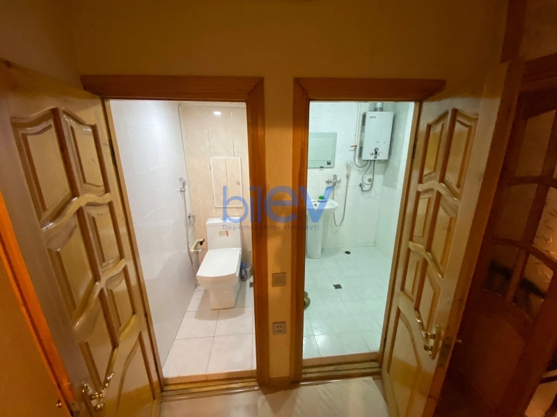 Aylıq Kirayə 2 otaqlı Köhnə Tikili bina evi  70m², Bakı
