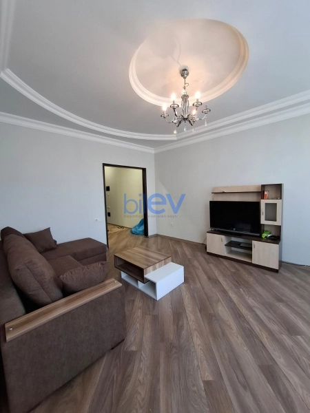 Aylıq Kirayə 3 otaqlı Yeni Tikili bina evi  94m², Bakı