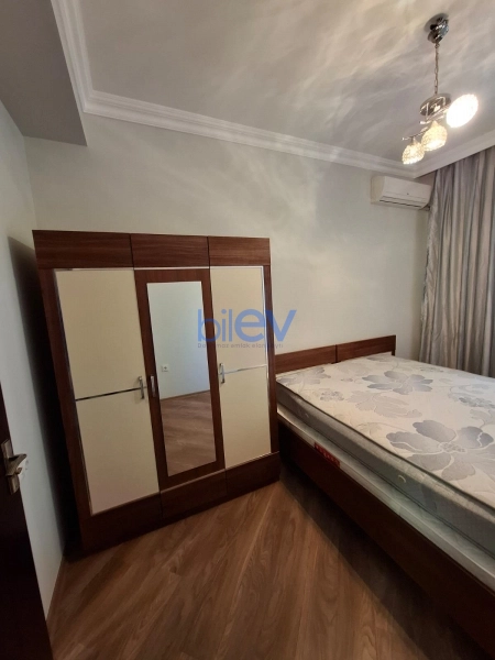 Aylıq Kirayə 3 otaqlı Yeni Tikili bina evi  94m², Bakı