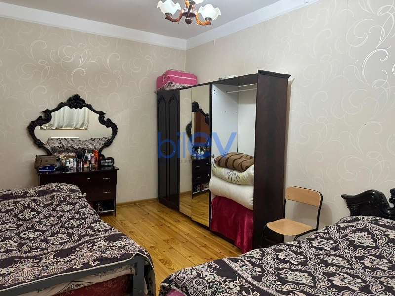 Aylıq Kirayə 3 otaqlı Köhnə Tikili bina evi  64m², Bakı