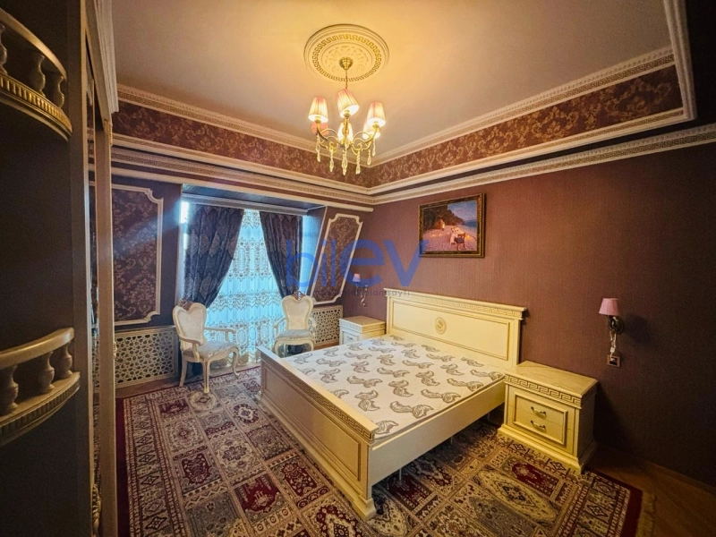 Aylıq Kirayə 3 otaqlı Yeni Tikili bina evi  120m², Bakı