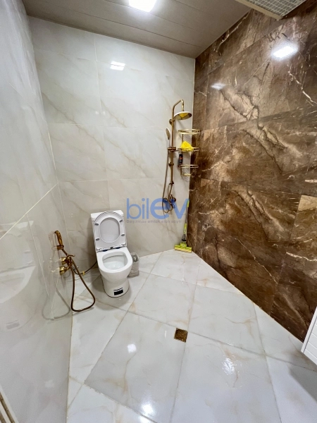 Aylıq Kirayə 2 otaqlı Yeni Tikili bina evi  55m², Bakı