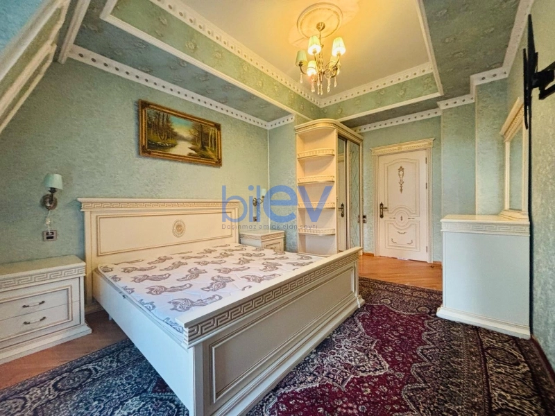 Aylıq Kirayə 3 otaqlı Köhnə Tikili bina evi  117m², Bakı