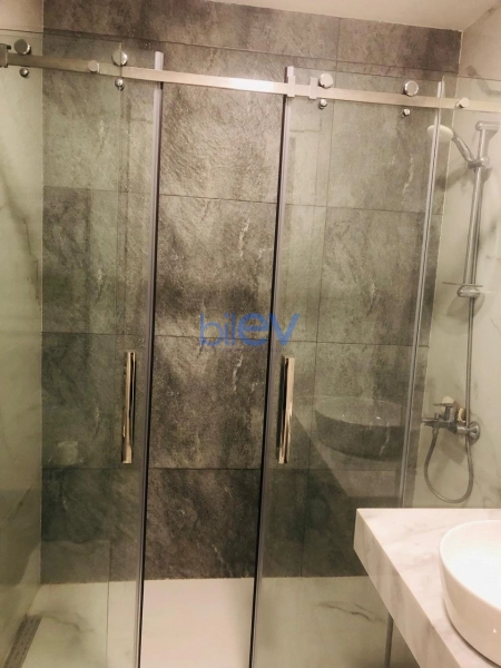 Aylıq Kirayə 4 otaqlı Yeni Tikili bina evi  180m², Bakı