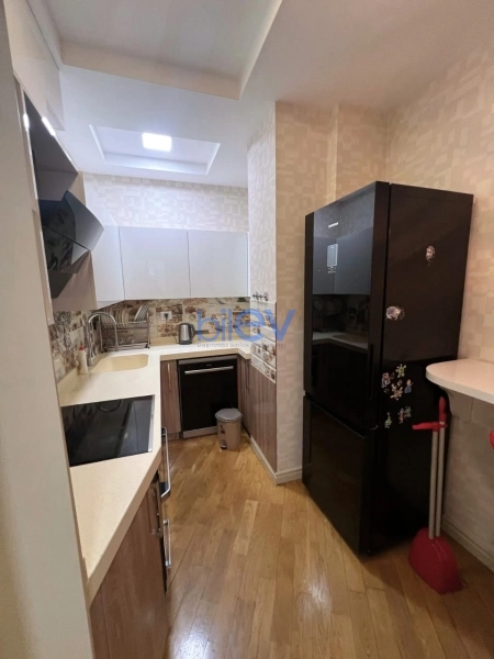 Aylıq Kirayə 3 otaqlı Köhnə Tikili bina evi  100m², Bakı