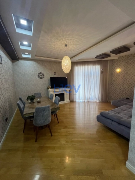Aylıq Kirayə 3 otaqlı Köhnə Tikili bina evi  100m², Bakı