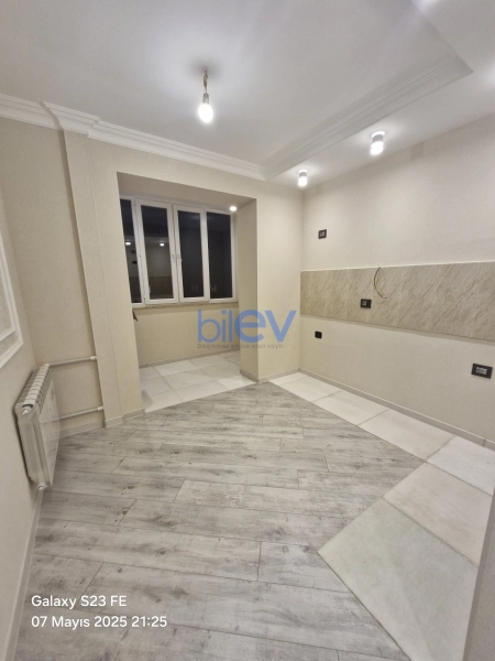 Satış 3 otaqlı Köhnə Tikili bina evi  80m², Bakı