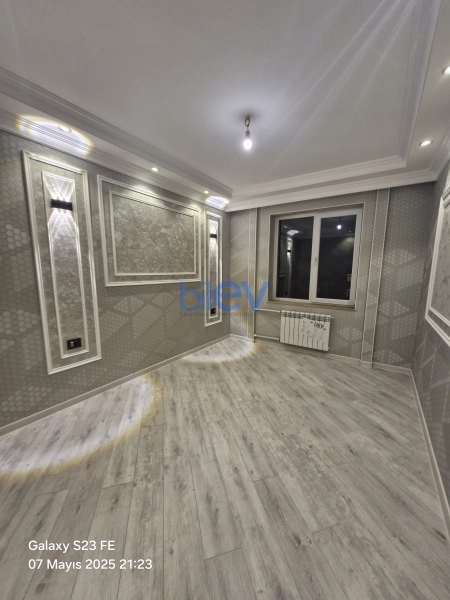 Satış 3 otaqlı Köhnə Tikili bina evi  80m², Bakı