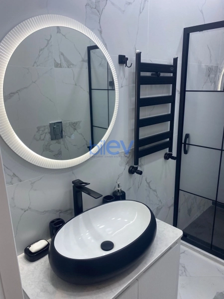 Aylıq Kirayə 3 otaqlı Köhnə Tikili bina evi  75m², Bakı