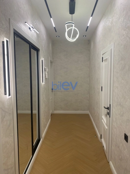 Aylıq Kirayə 3 otaqlı Köhnə Tikili bina evi  75m², Bakı