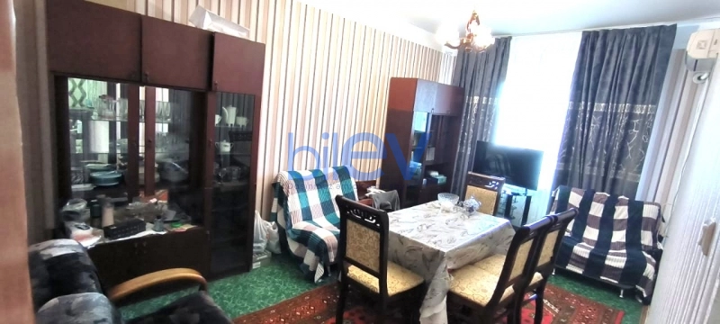 Aylıq Kirayə 3 otaqlı Köhnə Tikili bina evi  70m², Bakı