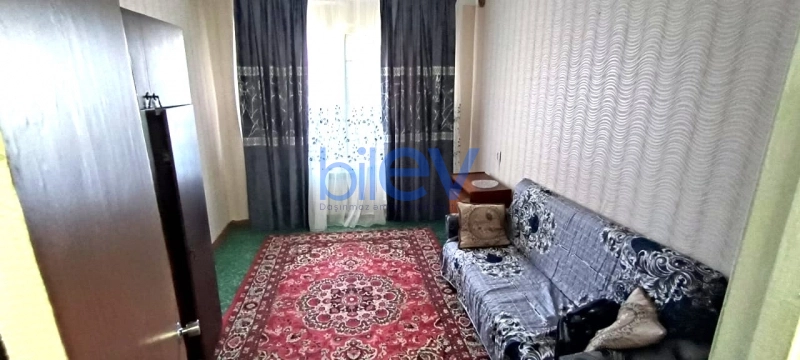 Aylıq Kirayə 3 otaqlı Köhnə Tikili bina evi  70m², Bakı