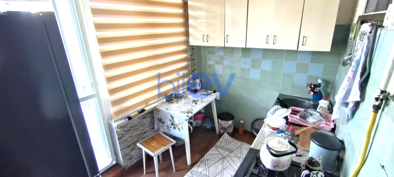 Aylıq Kirayə 3 otaqlı Köhnə Tikili bina evi  70m², Bakı